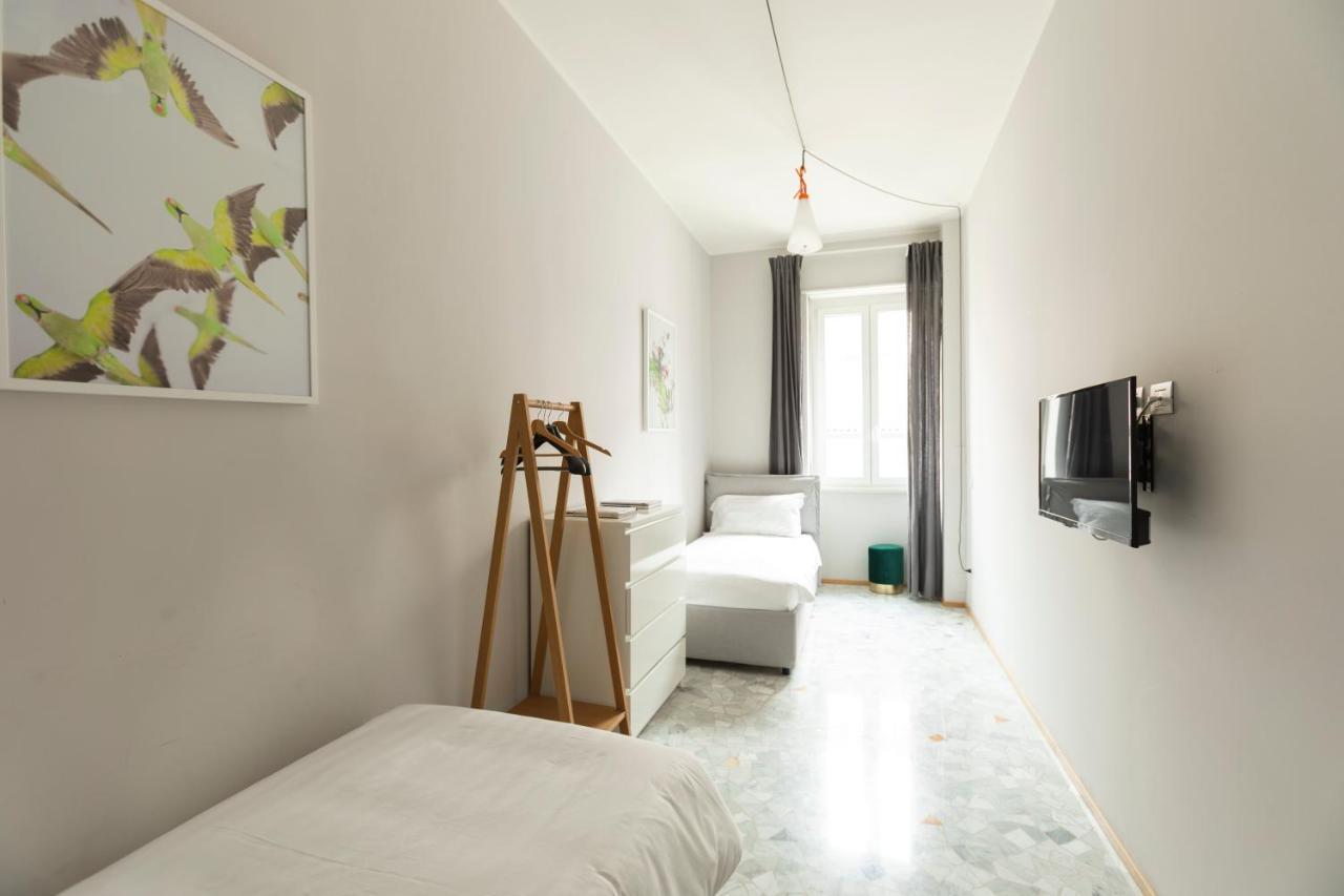 Duomo Big Apartment Milan Exterior photo